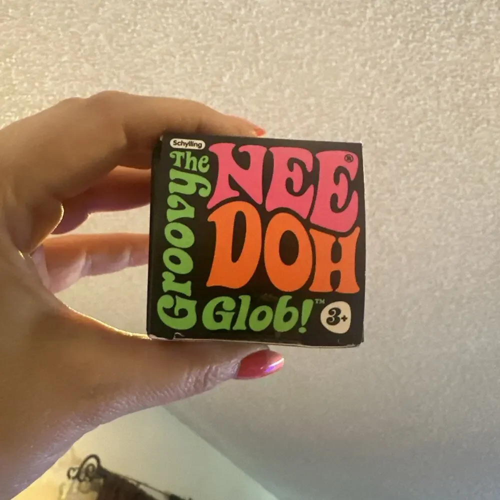 Schylling NeeDoh Groovy Glob Orange Squishy Sensory Stress Ball 100%Authentic